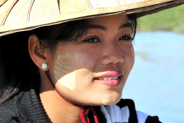 Tanaka – the Beauty Treatment of Myanmar Women