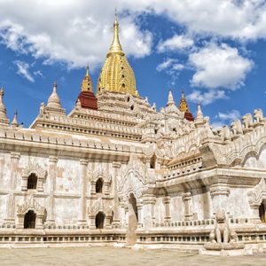 ananda temple - must see spot in myanmar tour