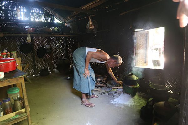 village in bagan - highlight of myanmar tours