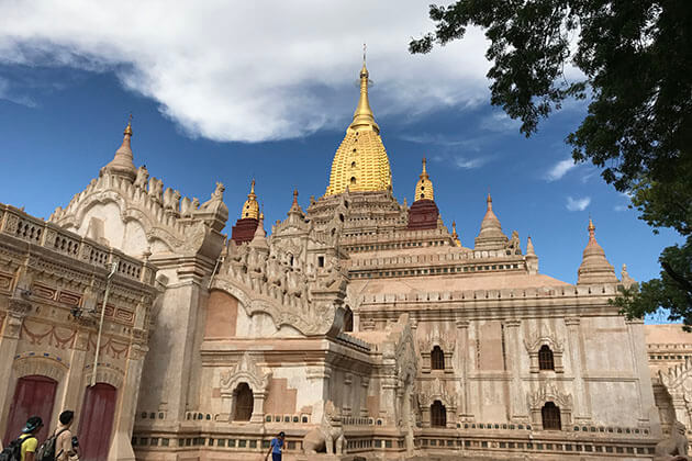 Anada temple is one of the most beautiful temples in Bagan reflect the Mon and indian style
