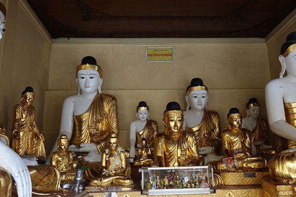 Buddha images in Shwedagon Pagoda