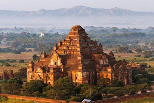 Dhammayangyi Temple bagan