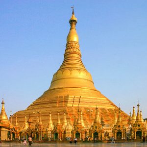 Shwedagon Pagoda - the symbolic beauty of Yangon