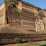 The massive unfinished Mingun pagoda