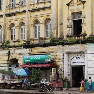 colonial buildings are one of the highlights to see in yangon city tour