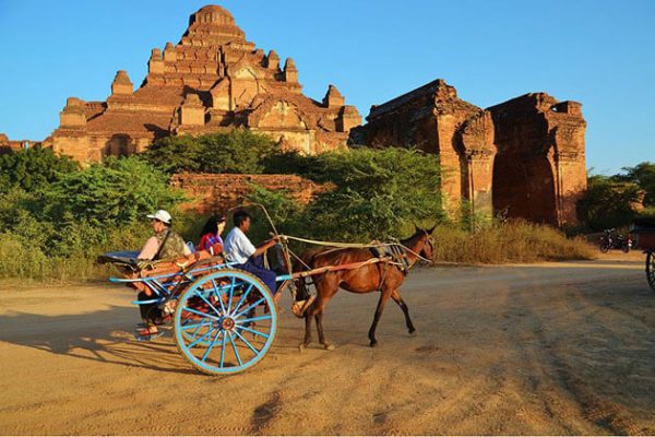 horse cart ride in Bagan