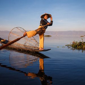 inle lake fisherman on his boat-6 days in myanmar