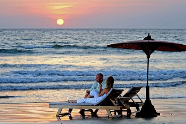 leisure honeymoon vacation in ngapali beach