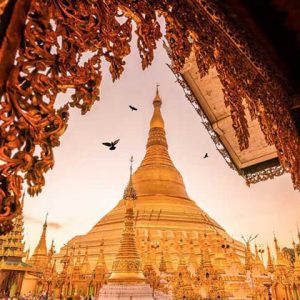 shwedagon pagoda visit in myanmar tour packages