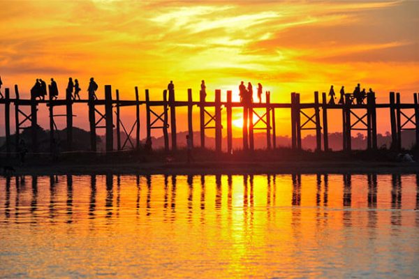 sunset over U Bein bridge