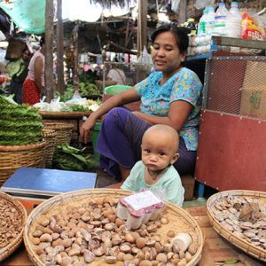 Local selling products in Nyaung u Market