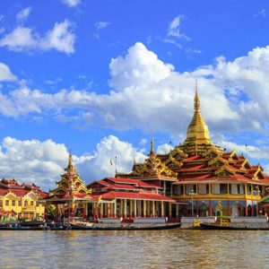 phaung daw oo pagoda is the holiest religious site in Inle Lake