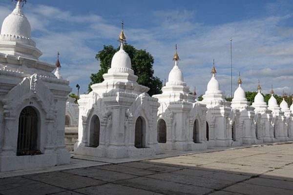 Kuthodaw pagoda and the largesrt Buddhist book carved on 729 marble slabs