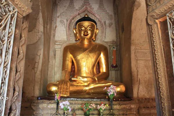 The Buddha images are usually glided, the face havepriority