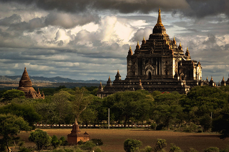 Thatbyinnyu Temple