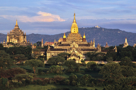 Ananda temple at Bagan