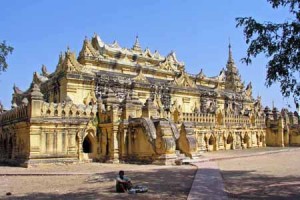 Maha Aungmye Bonzan Monastery