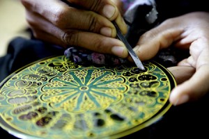 Art of making lacquerware in Myanmar