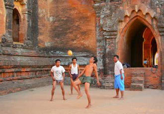 Chinlon - Myanmar Traditional Sport