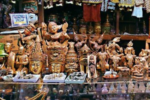 Handicrafts, Lacquerware & Souvenir Shops in Yangon