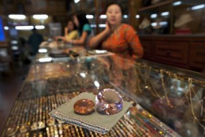 Jewelry & Gem Shops in Yangon1