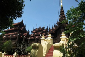 Shwe In Bin Monastery