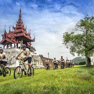 Mandalay bike tour