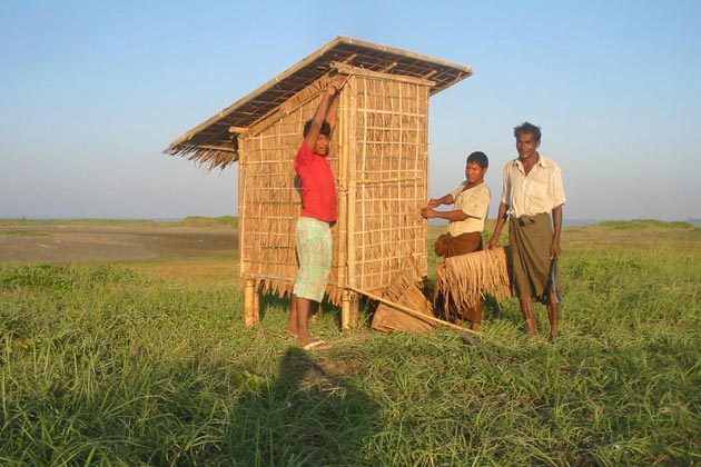 Myanmar Local Toilet