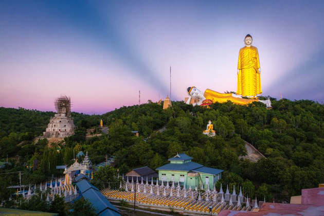Magnificent giant Buddha images Bodhi Tataung in Monywa