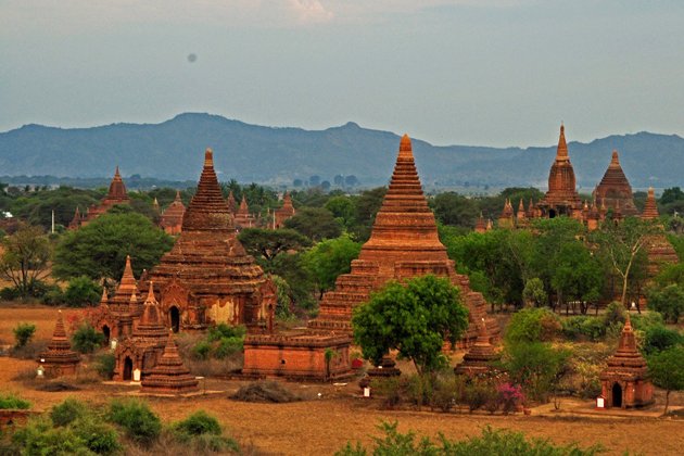 Thousands temples of Bagan