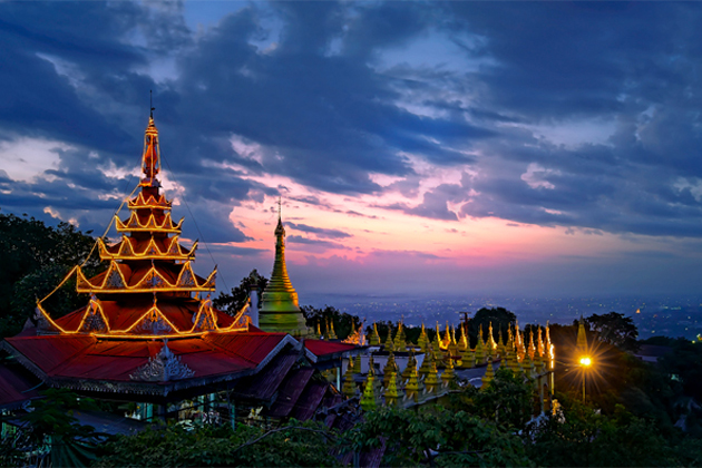 Night cover Mandalay hill