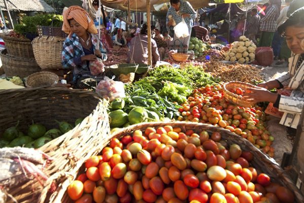 Hsipaw local market