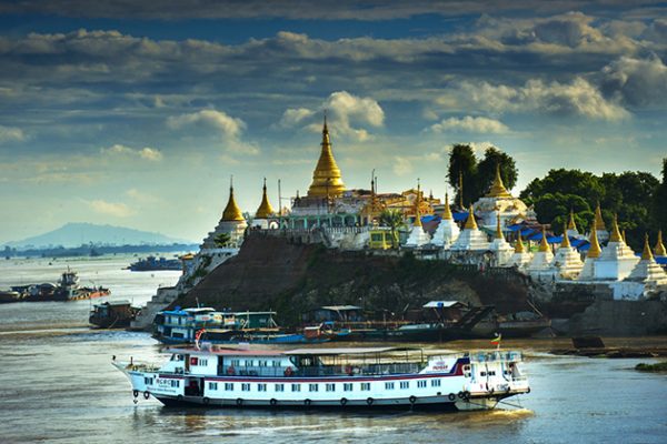 Mandalay to Bagan by Boat