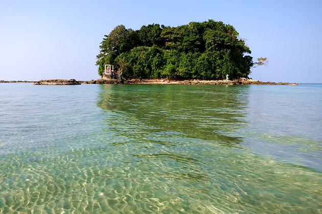 Lover Island Ngwe Saung - Myanmar