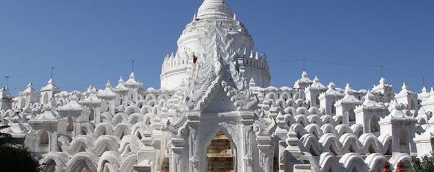 Mysterious Beauty of Hsinbyume Pagoda Myatheindan