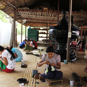 A local lacquerware worshop in Bagan