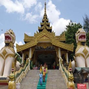 Kyauk-Taw-Gyi-Pagoda-in-Yangon