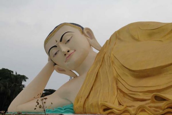 Mya Tha Lyaung Reclining Buddha Image in Bago