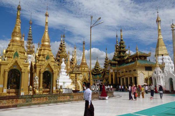 Shwedagon Pagoda in Yangon