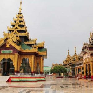 Shwemawdaw Pagoda - Myanmar tour package