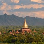 Shwesandaw Paya in Bagan