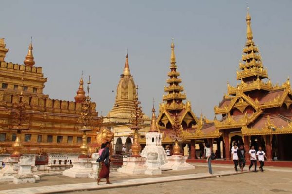 Shwezigon Pagoda in Bagan