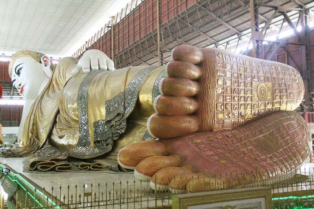 The massive reclining Buddha statue in Chauk Htat Gyi Pagoda