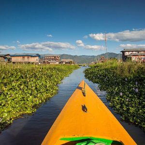 inle lake floating houses and gardens