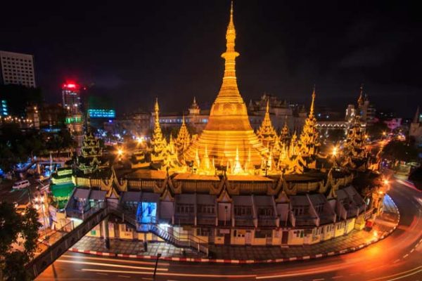 the impressive Sule Pagoda in Yangon