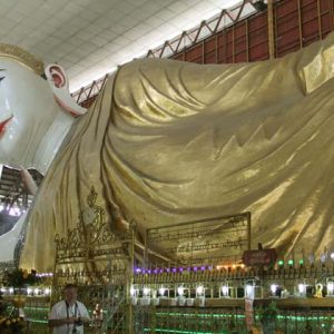 the reclining Buddha image in Chauk Htat Gyi Pagoda