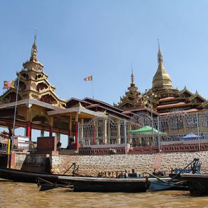 Phaung Daw Oo Pagoda-an important religious site in Shan State