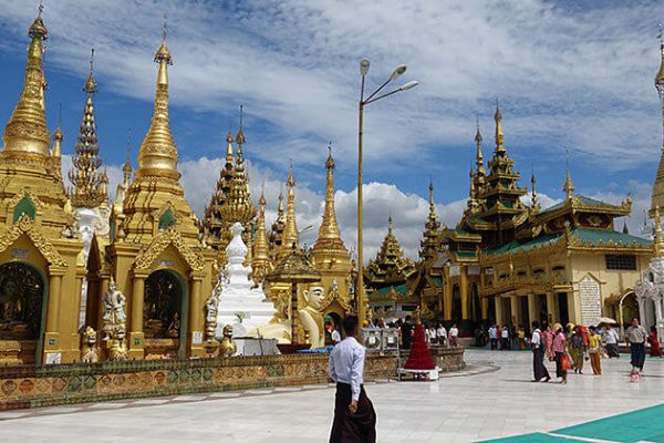 Shwedagon-Pagoda-one-of-the-most-glorious-Buddhist-sites-in-the world