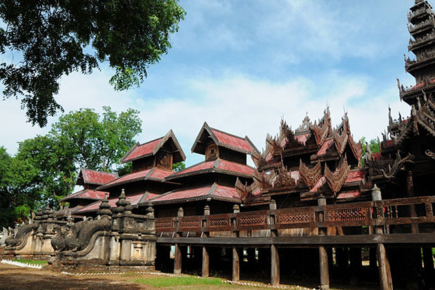 Youqson Kyaung monastery in Salay