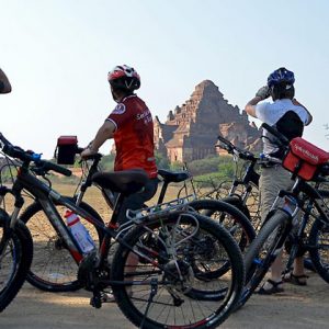 bagan biking tour